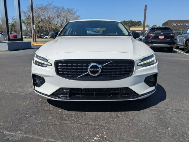 Used 2022 Volvo S60 B5 Momentum image 10