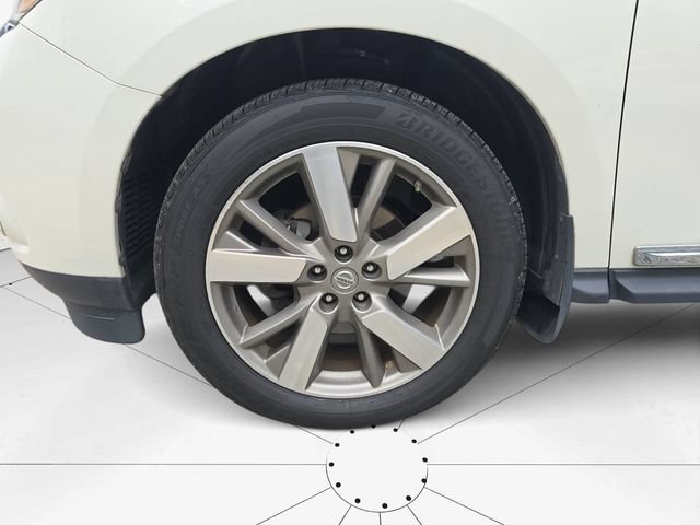 Used 2016 Nissan Pathfinder Platinum FWD image 24