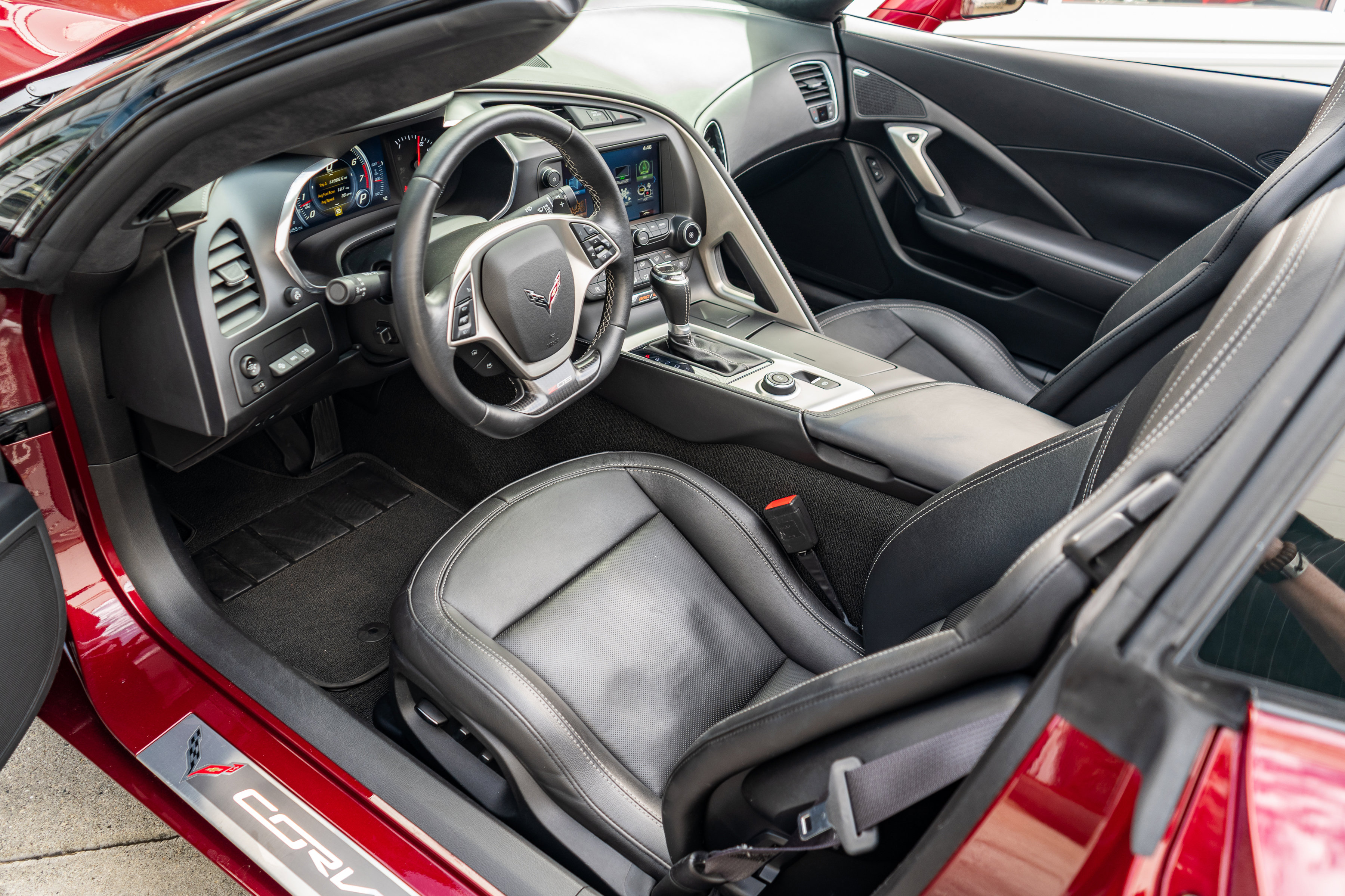 Used 2016 Chevrolet Corvette Z06 RWD image 9