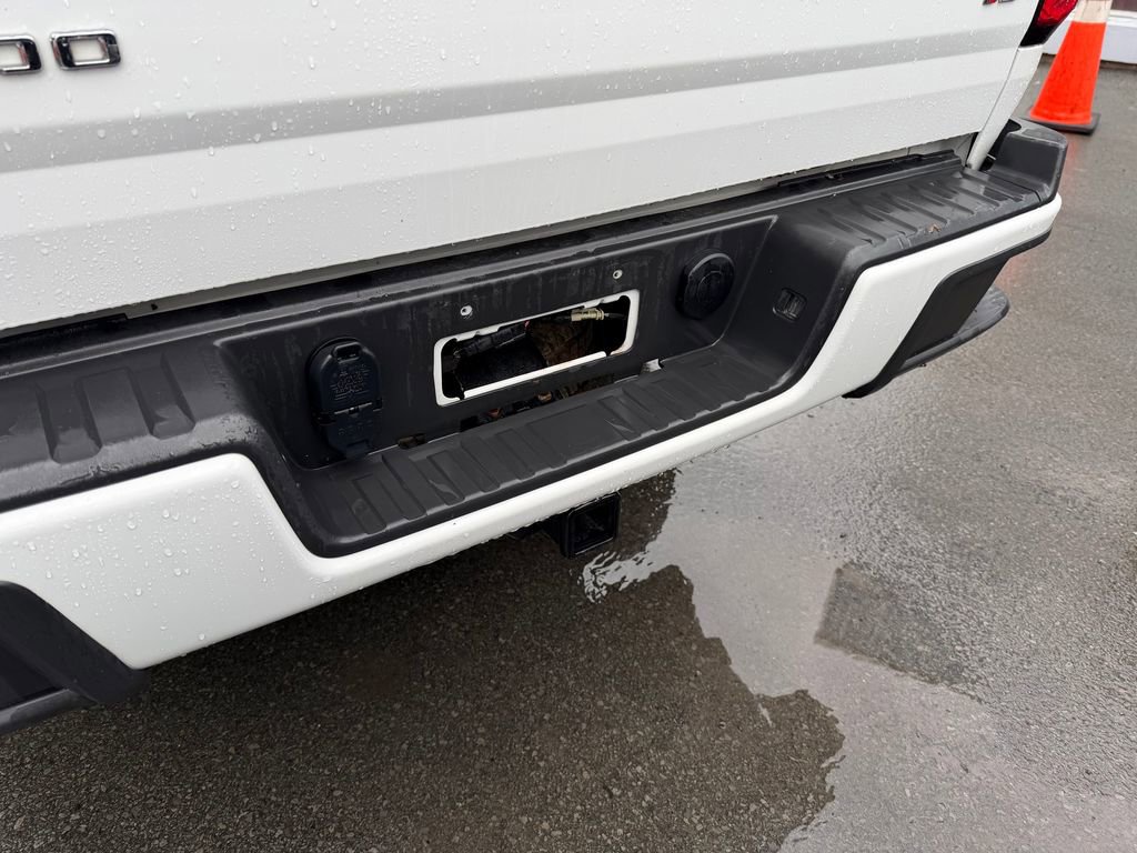 Used 2022 Chevrolet Colorado LT AWD/4WD image 12