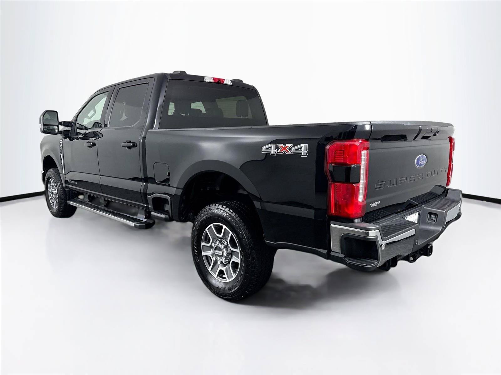 Used 2026 Ford F250 Lariat AWD/4WD image 13