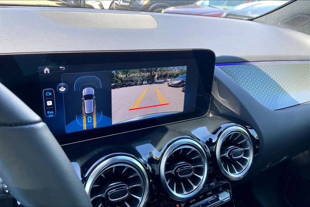 Used 2026 Mercedes-Benz GLA 250 4MATIC image 23