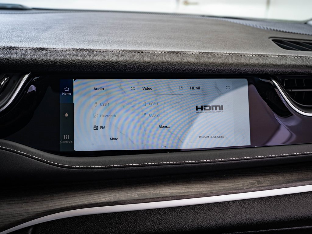 Used 2023 Jeep Grand Cherokee 4WD 4xe image 33