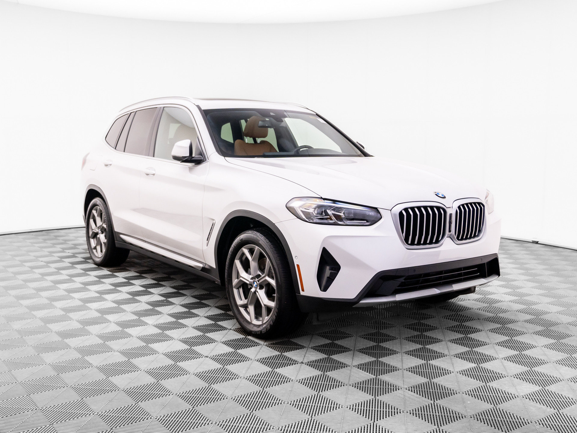 Certified 2024 BMW X3 xDrive30i w/ Convenience Package AWD/4WD image 8