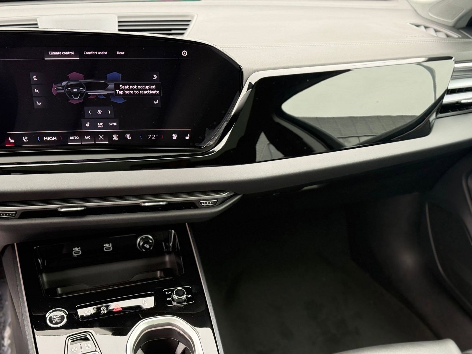 New 2026 Audi A6 Premium image 28