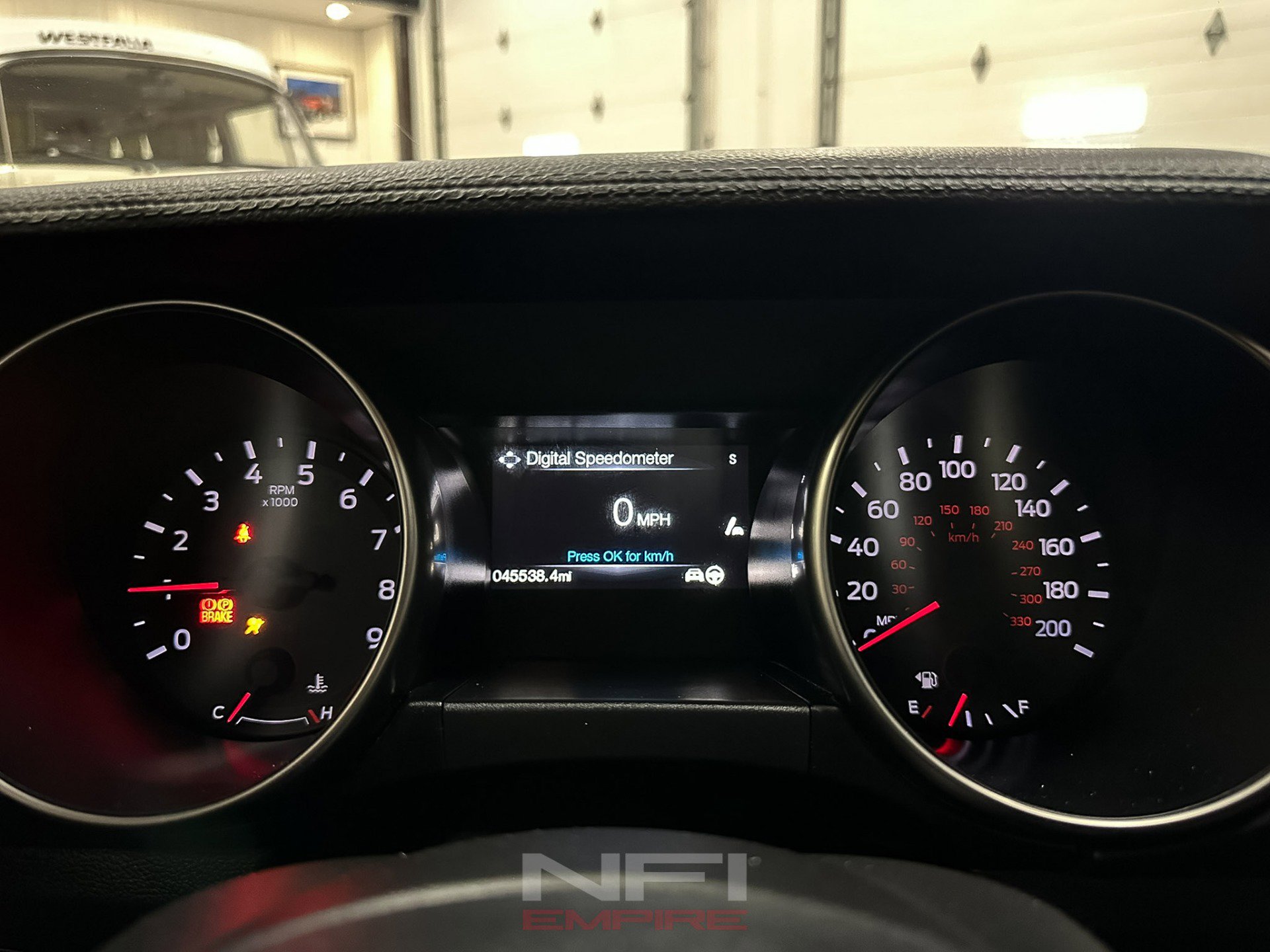 Used 2016 Ford Mustang Shelby GT350 w/ Track Package RWD image 26