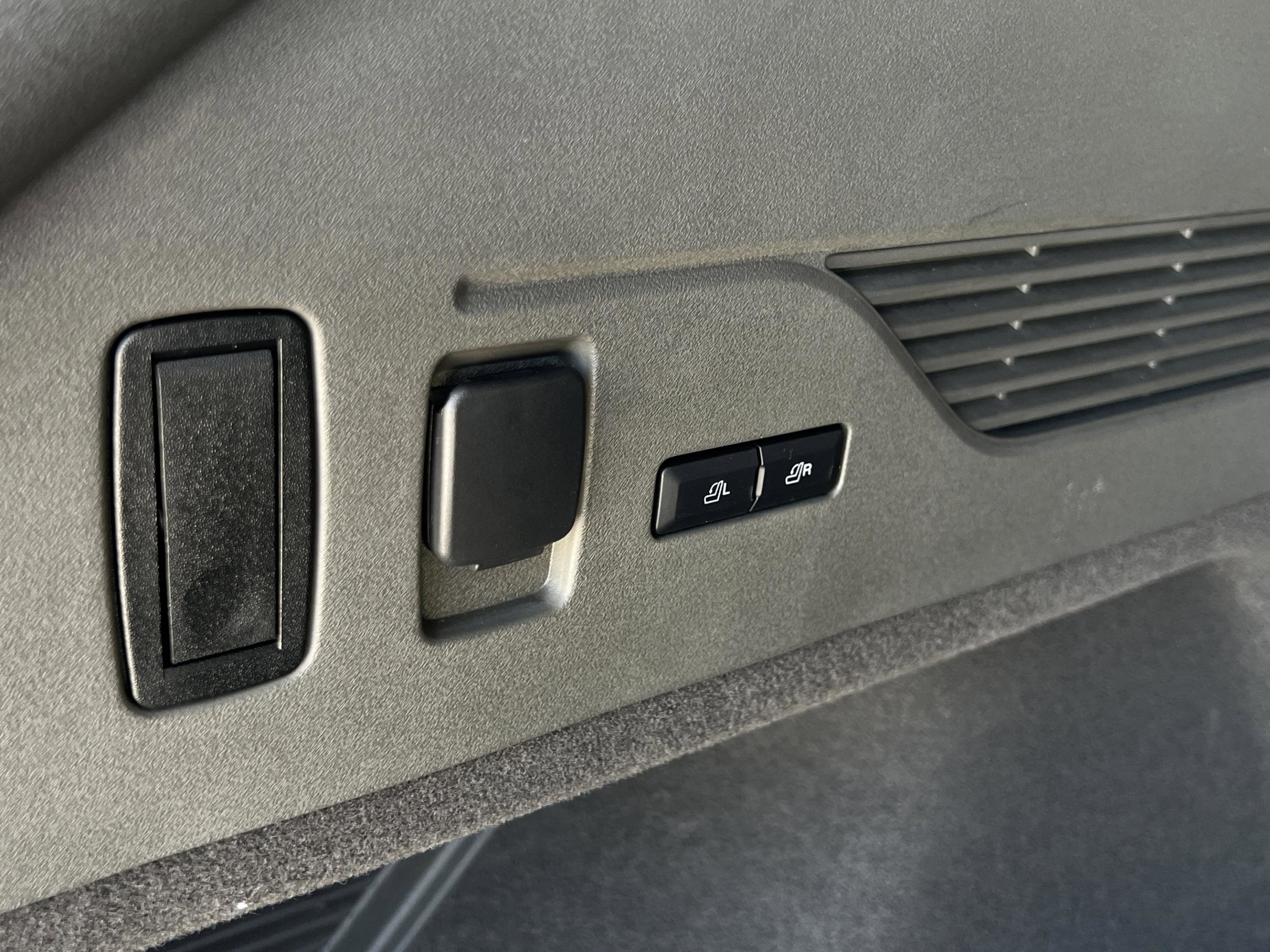 New 2025 Lincoln Nautilus Black Label w/ Jet Appearance Package image 26