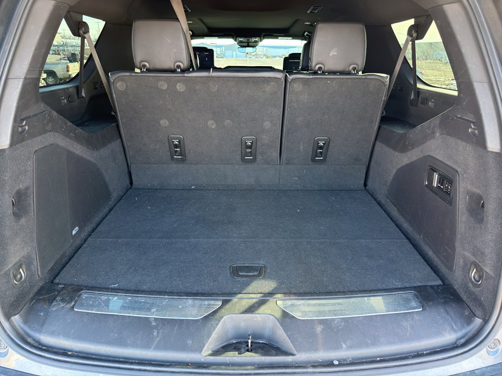 Used 2021 Cadillac Escalade ESV Sport w/ Driver Assist Tech Package image 25