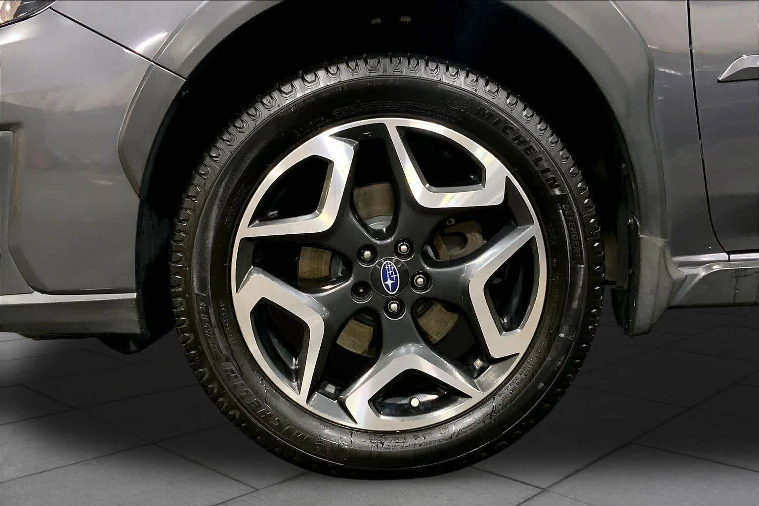 Used 2020 Subaru Crosstrek 2.0i Limited w/ Moonroof Package w/Navigation AWD/4WD image 11