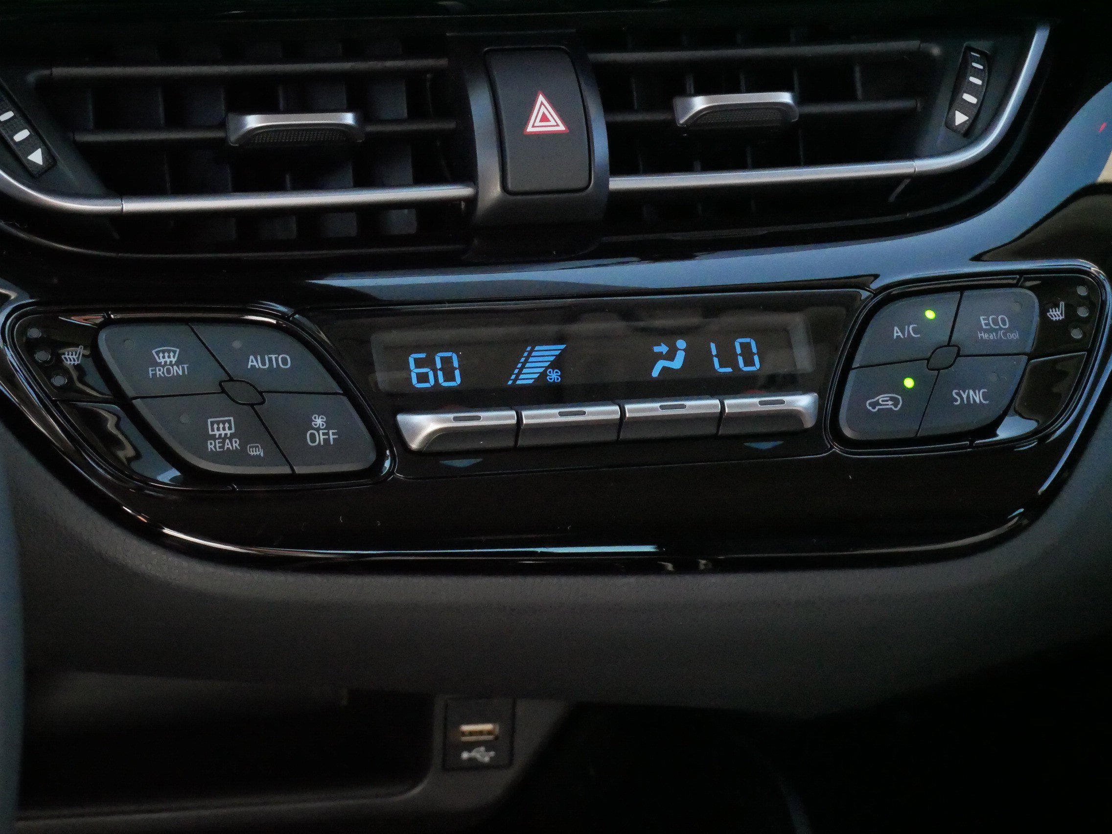 Certified 2020 Toyota C-HR Limited FWD image 23