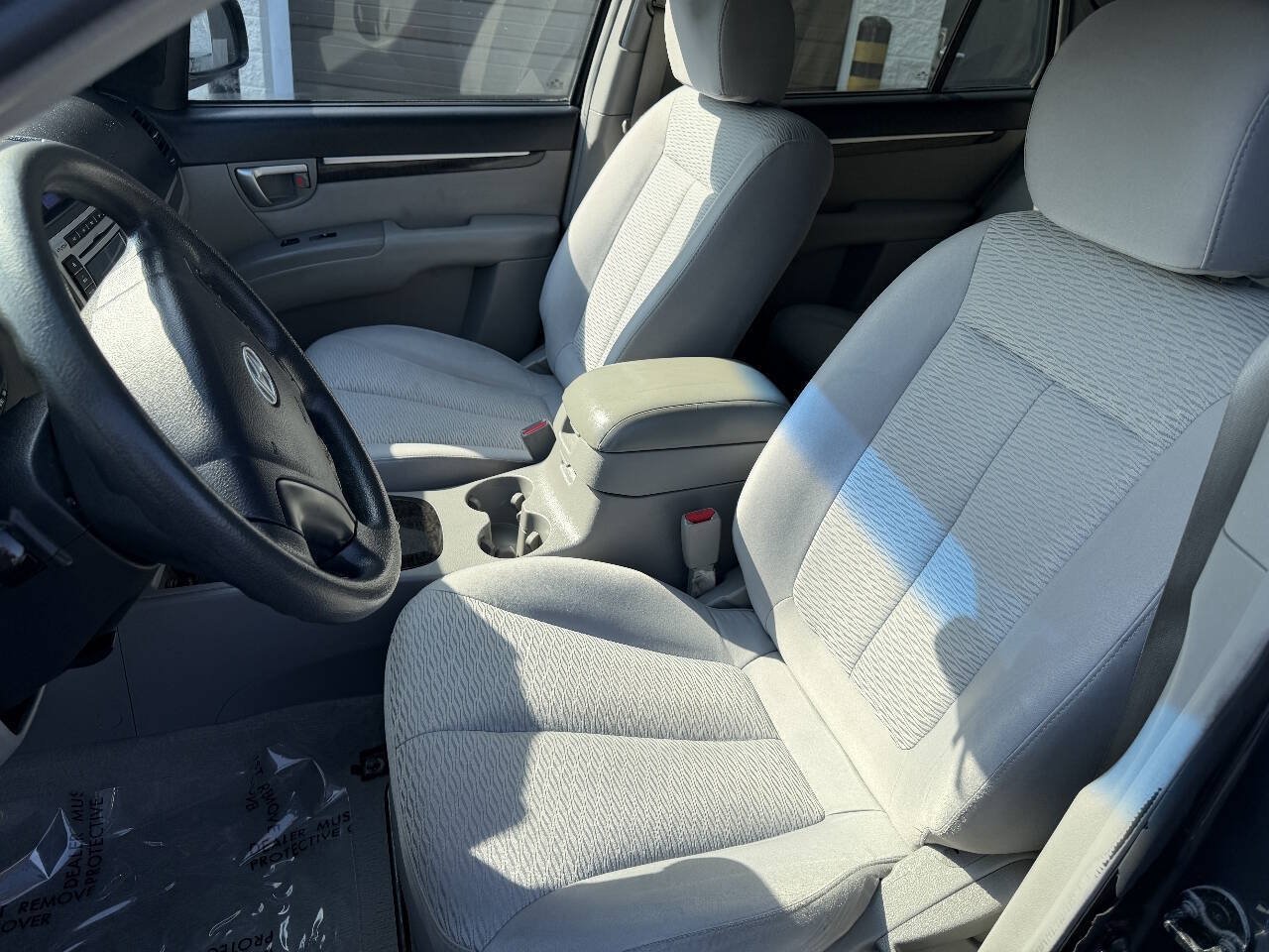 Used 2008 Hyundai Santa Fe GLS FWD image 12