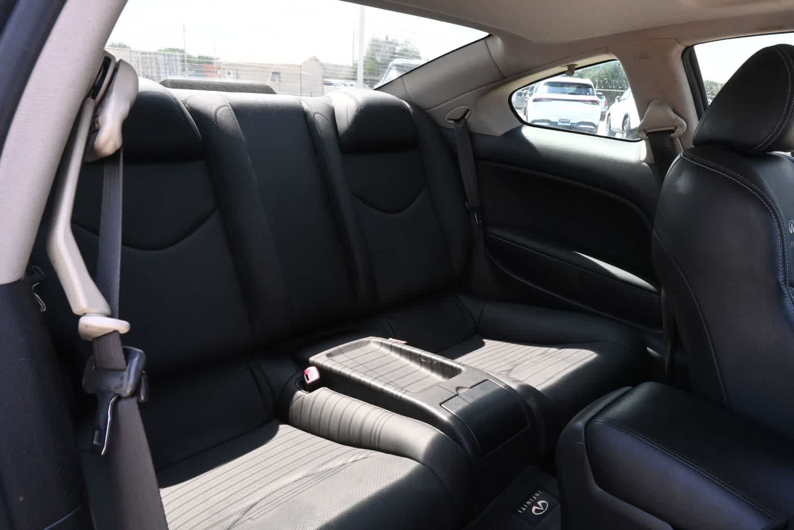 Used 2014 INFINITI Q60 Journey w/ Premium Package RWD image 22