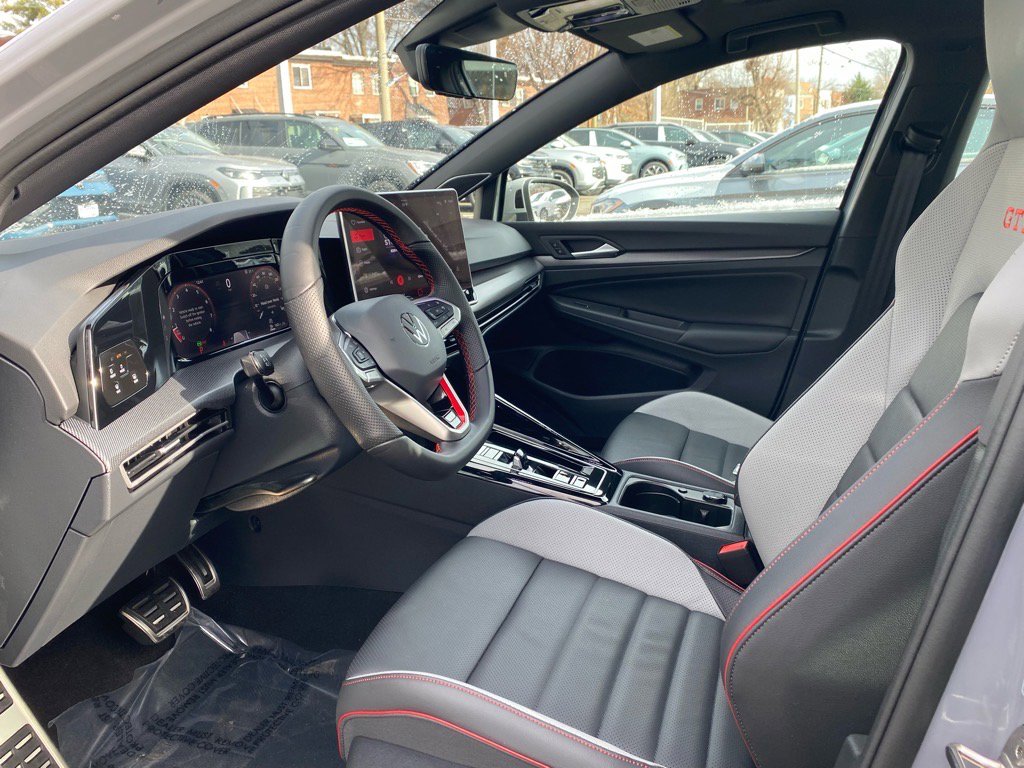 Certified 2025 Volkswagen GTI SE image 12