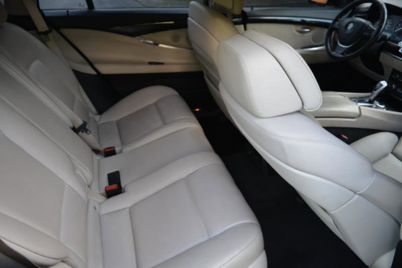 Used 2010 BMW 535i Gran Turismo image 14