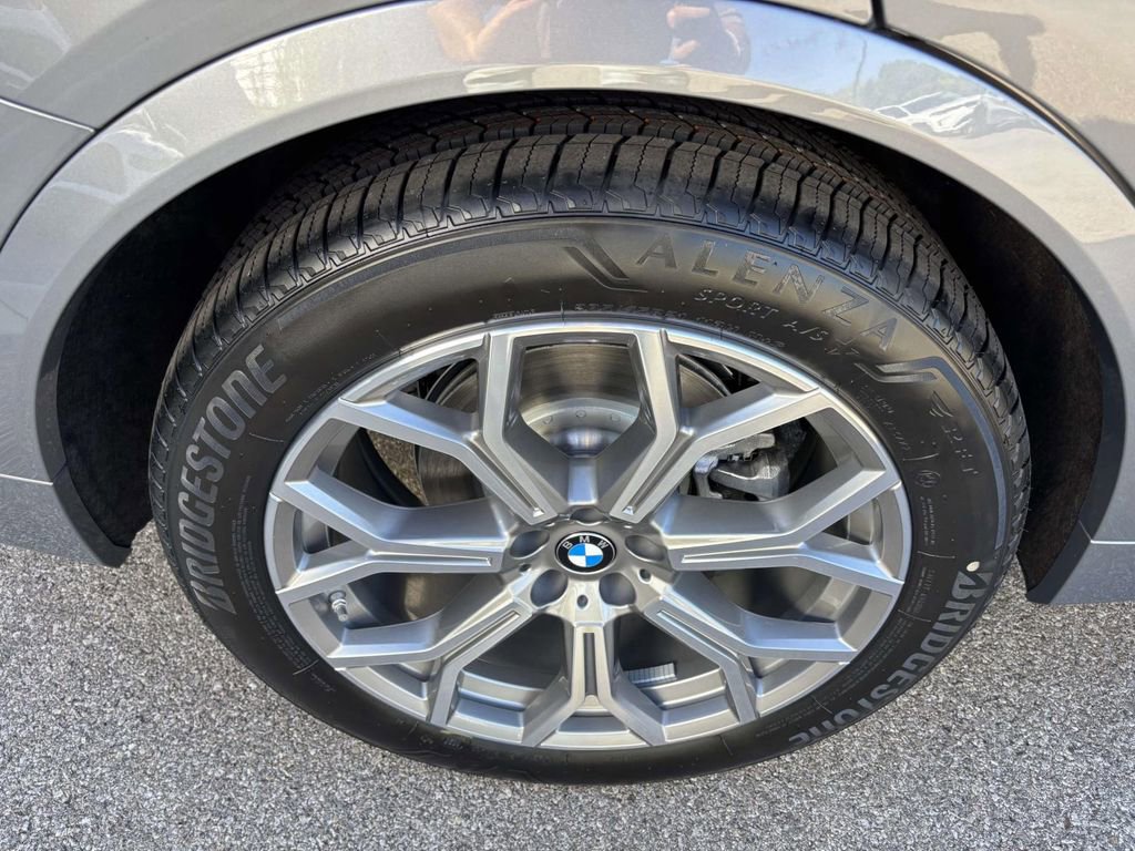 New 2026 BMW X7 xDrive40i image 10