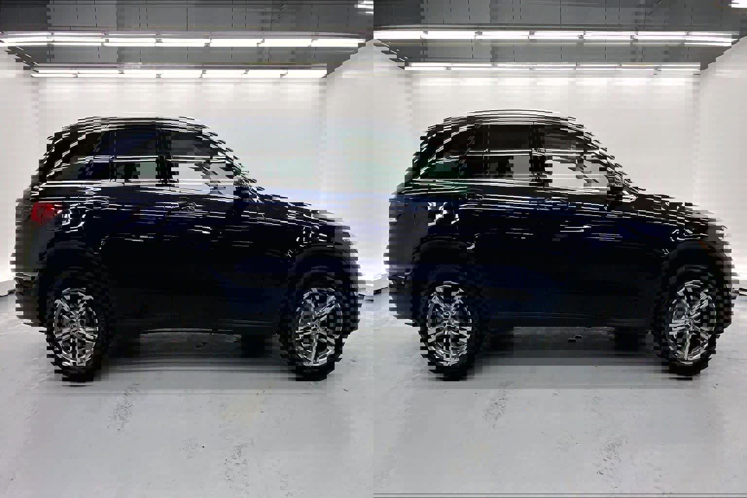 Used 2022 Mercedes-Benz GLC 300 image 5