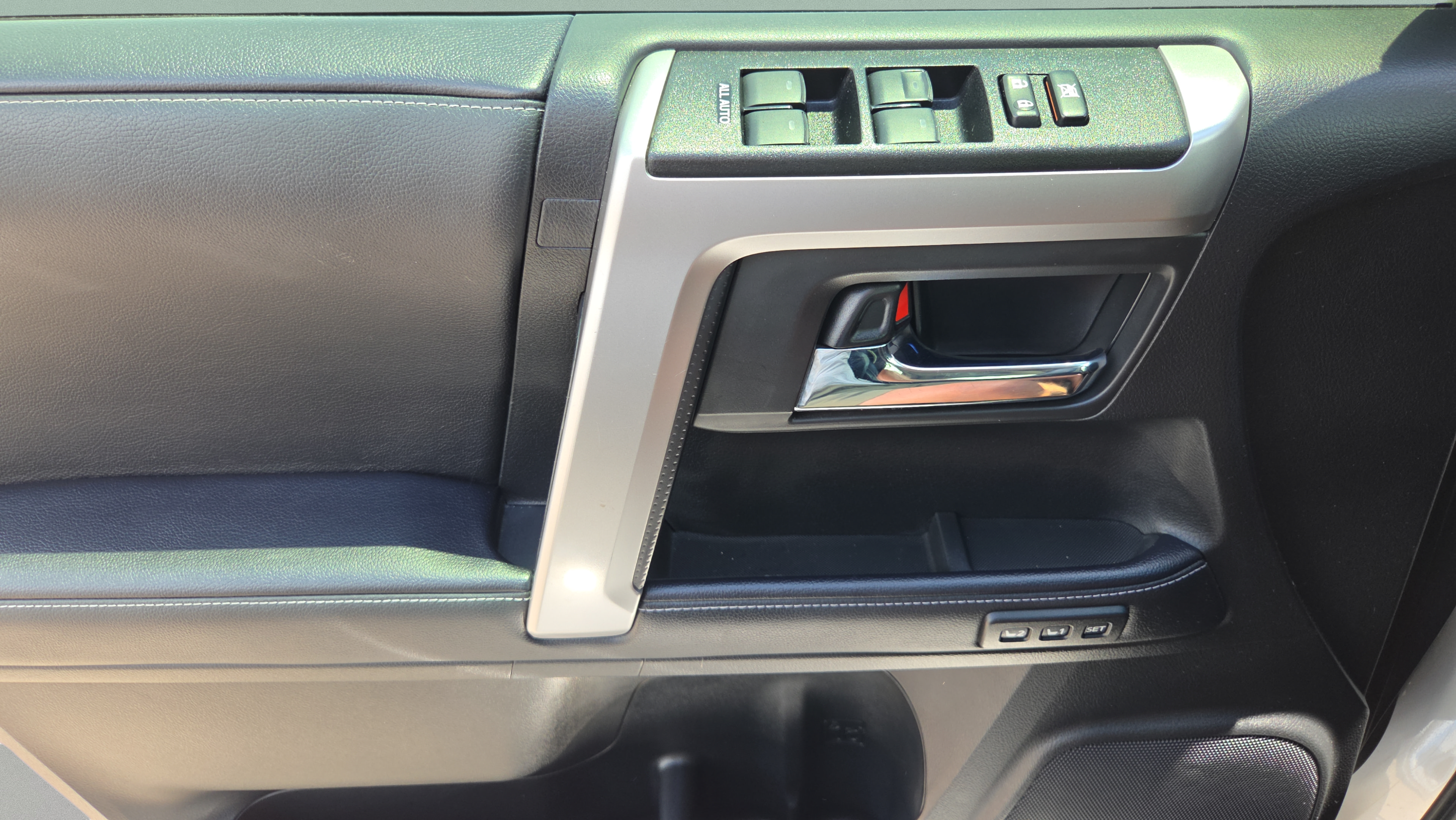 Certified 2024 Toyota 4Runner Limited RWD image 18