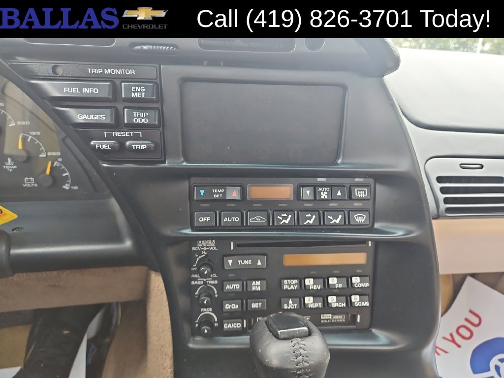 Used 1996 Chevrolet Corvette Coupe RWD image 20
