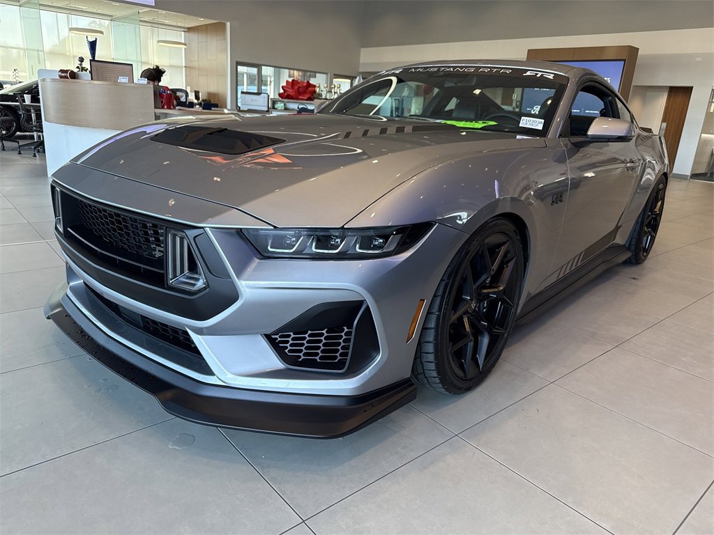 Used 2025 Ford Mustang GT Premium w/ GT Performance Package video 3