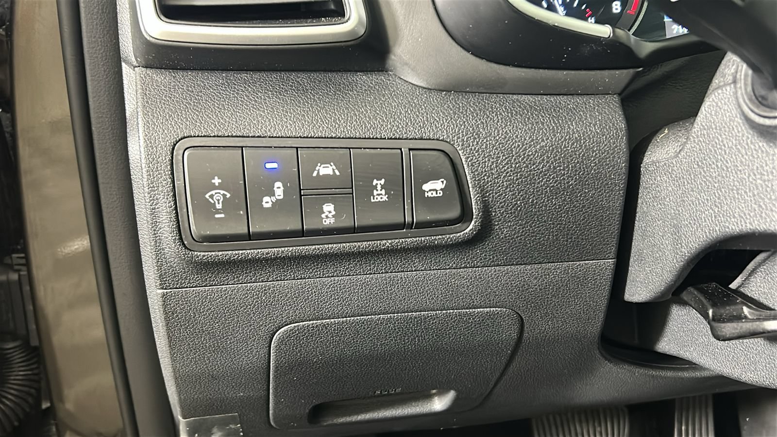 Used 2020 Hyundai Tucson Ultimate w/ Cargo Package AWD/4WD image 23