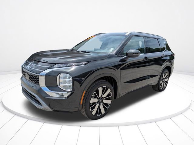 New 2026 Mitsubishi Outlander SEL FWD image 8