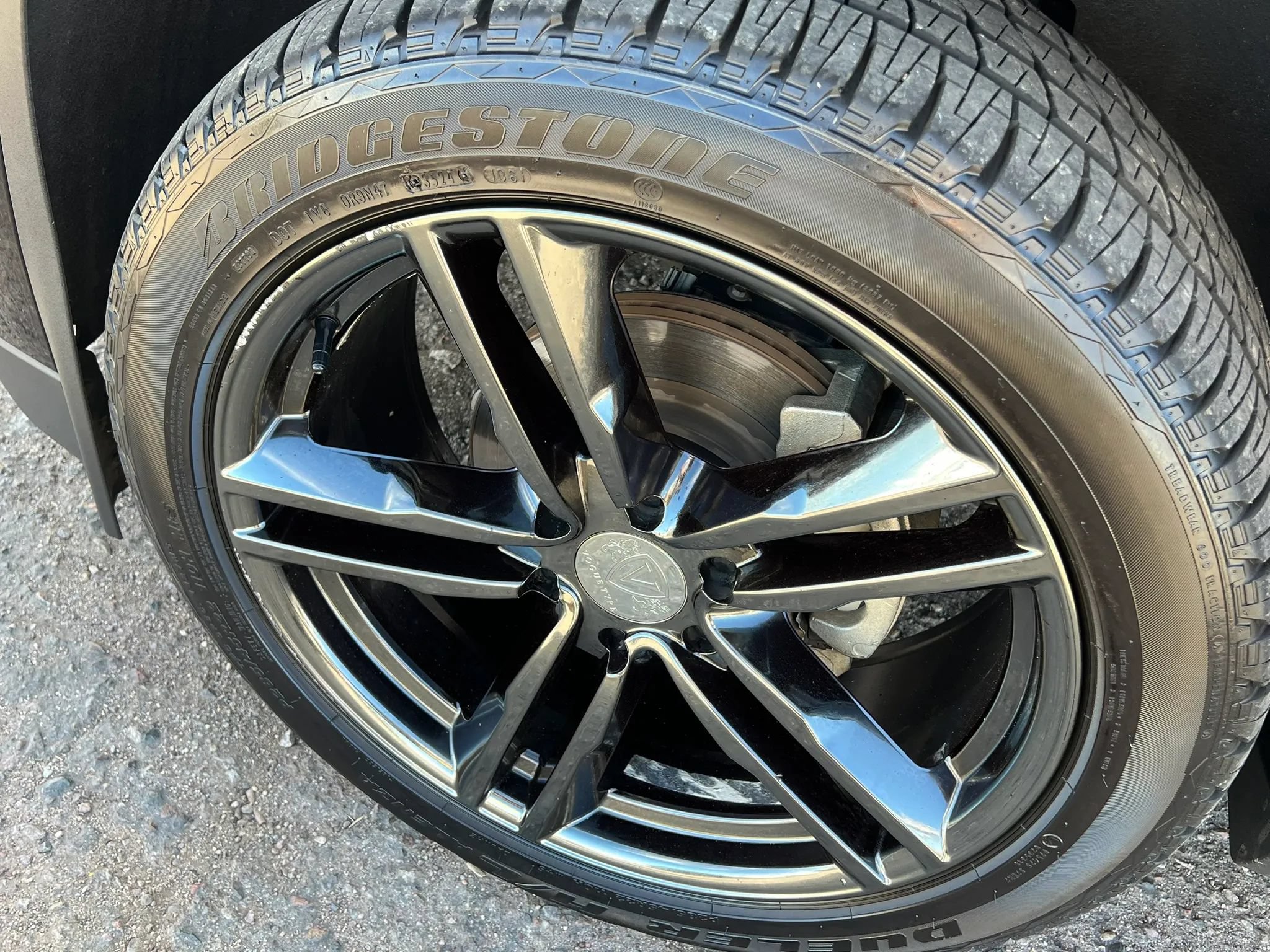 Used 2016 Cadillac Escalade Platinum AWD/4WD image 11