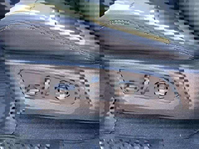 New 2026 GMC Canyon Elevation w/ Convenience Package image 18