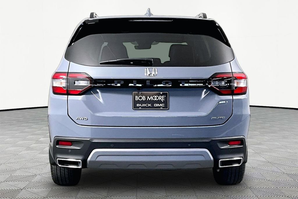Used 2025 Honda Pilot Elite image 5