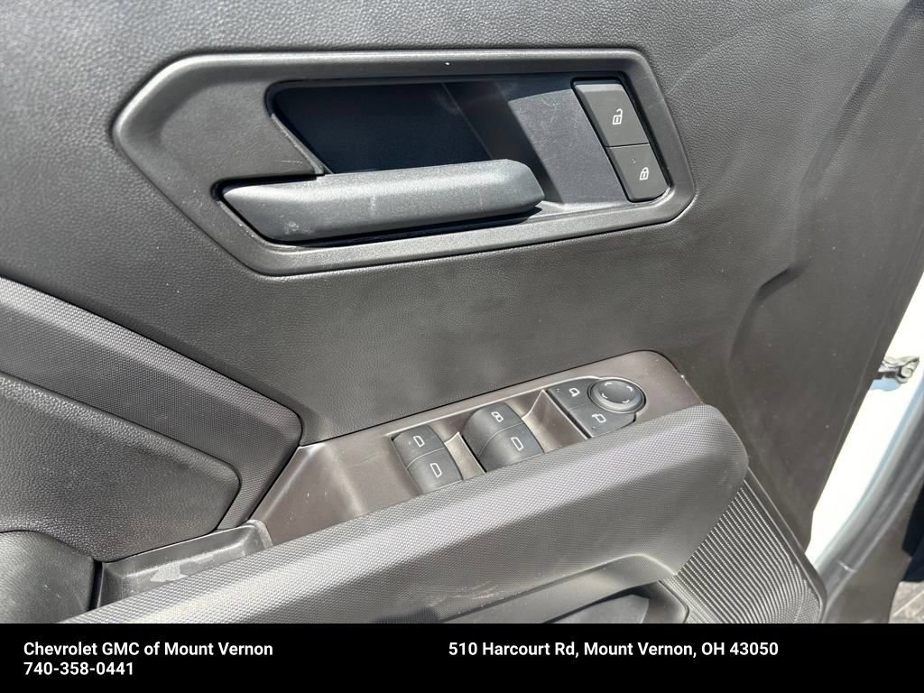 New 2025 Chevrolet Colorado Trail Boss w/ Midnight Edition AWD/4WD image 15