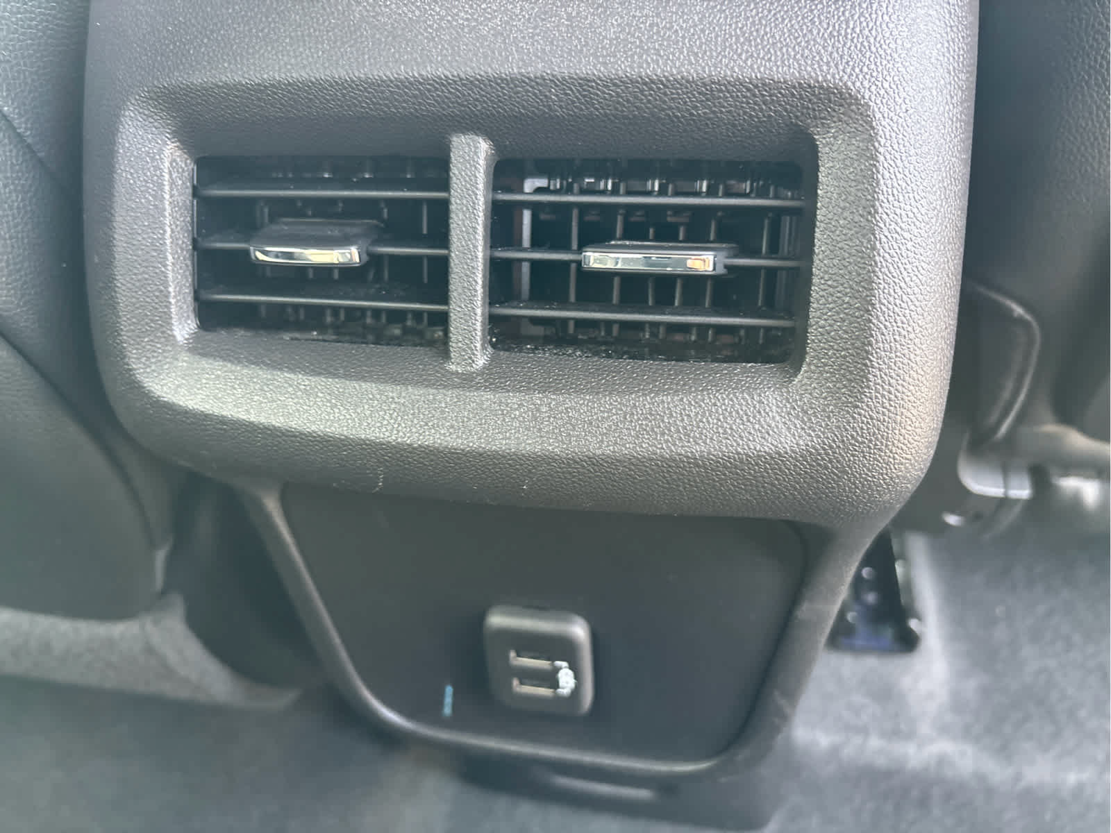 Certified 2024 GMC Terrain AT4 AWD/4WD image 25
