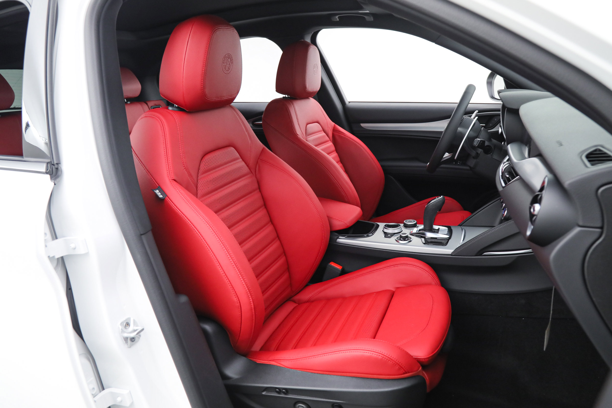 New 2026 Alfa Romeo Stelvio Sprint w/ Convenience Package AWD/4WD image 14