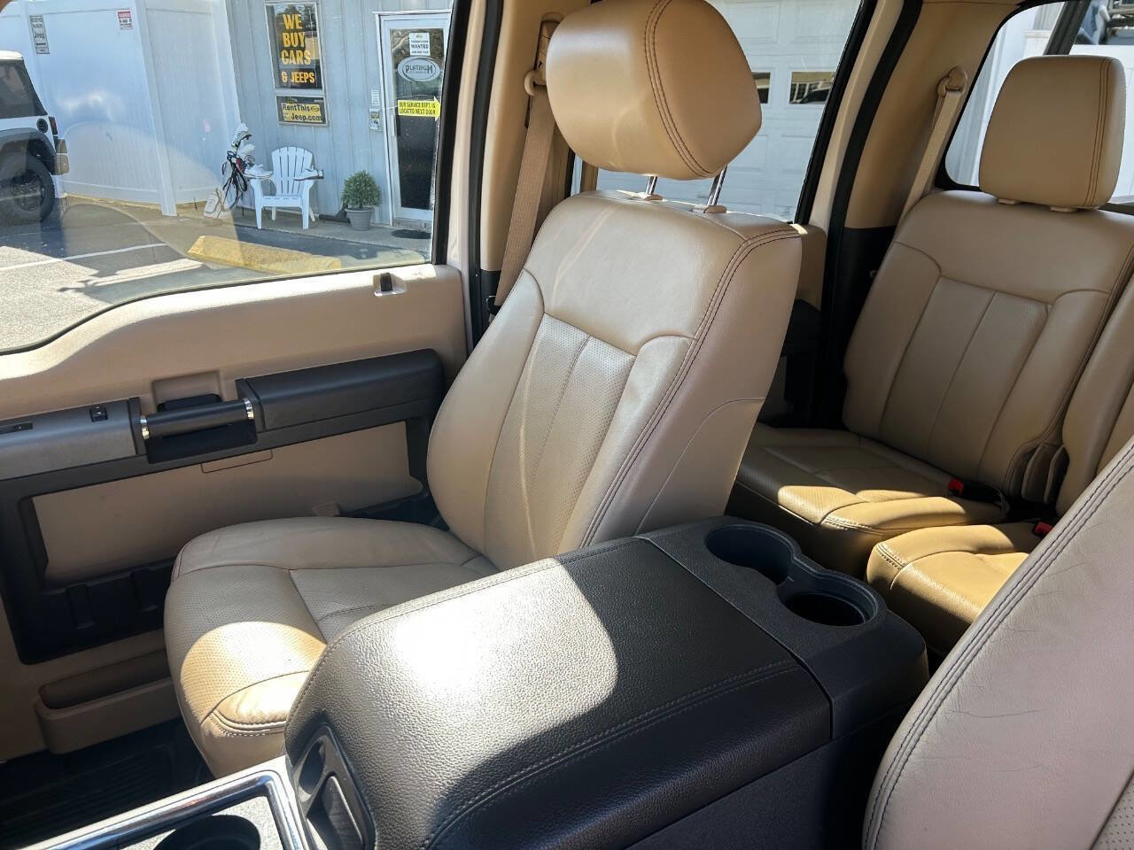 Used 2012 Ford F250 Lariat w/ Chrome Pkg AWD/4WD image 16