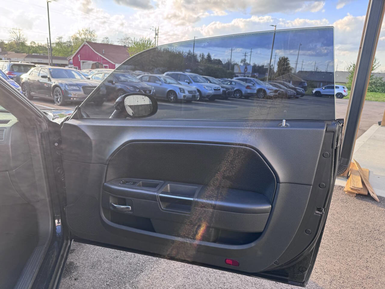 Used 2014 Dodge Challenger SXT RWD image 12