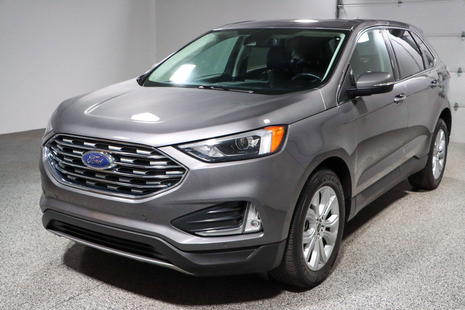 Used 2023 Ford Edge Titanium image 31