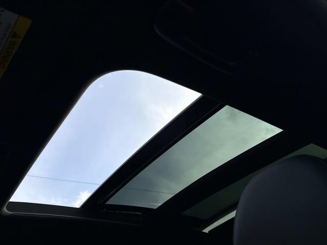 Used 2022 Kia K5 GT-Line w/ GT-Line Awd Premium Package image 18