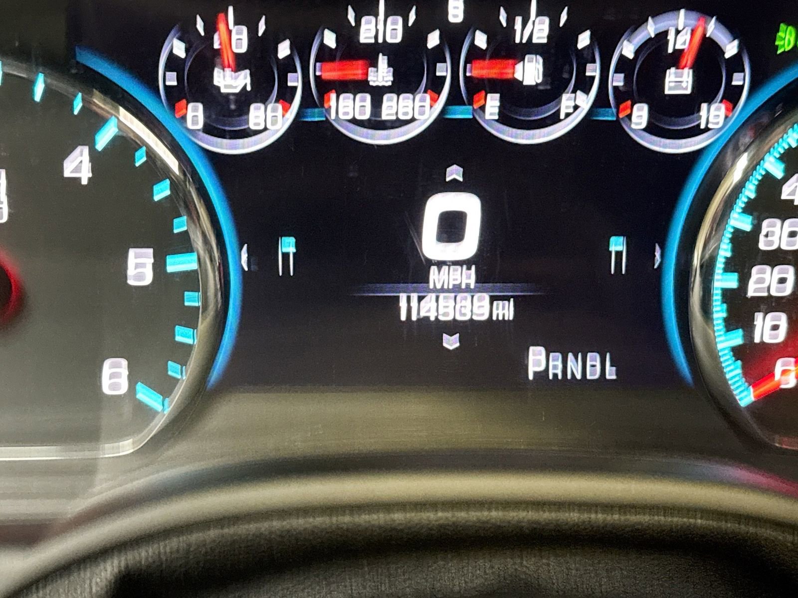 Used 2017 Chevrolet Suburban Premier image 15