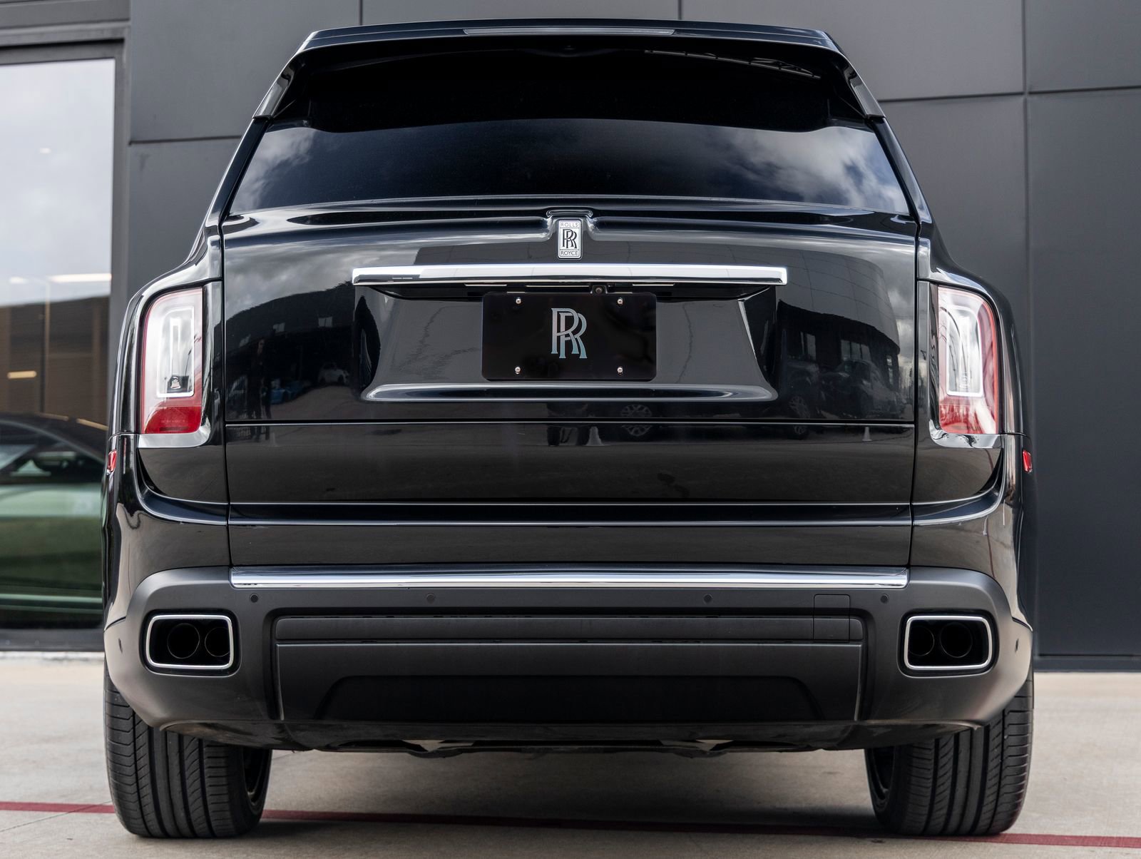 Certified 2021 Rolls-Royce Cullinan image 10