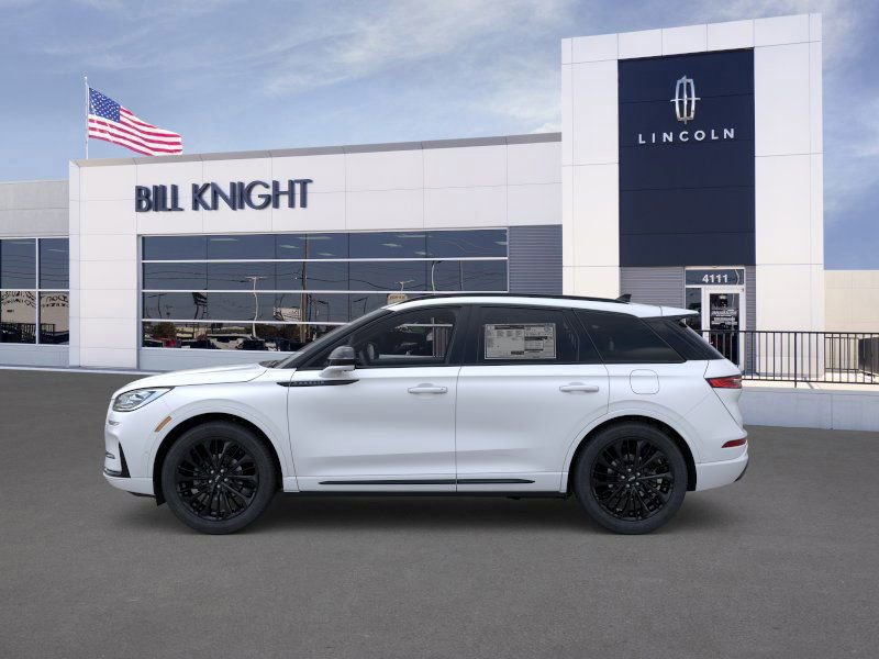 New 2025 Lincoln Corsair Reserve w/ Equipment Group 202A image 3