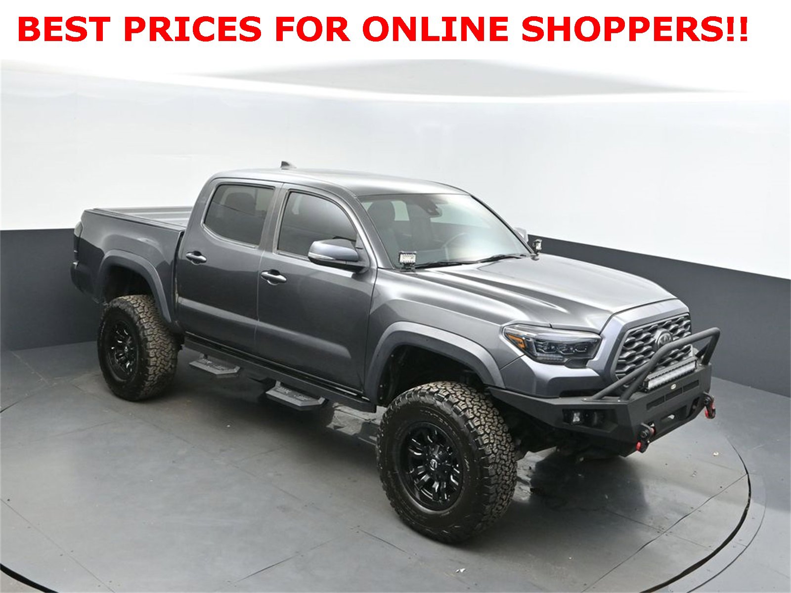 Used 2020 Toyota Tacoma TRD Off-Road image 1