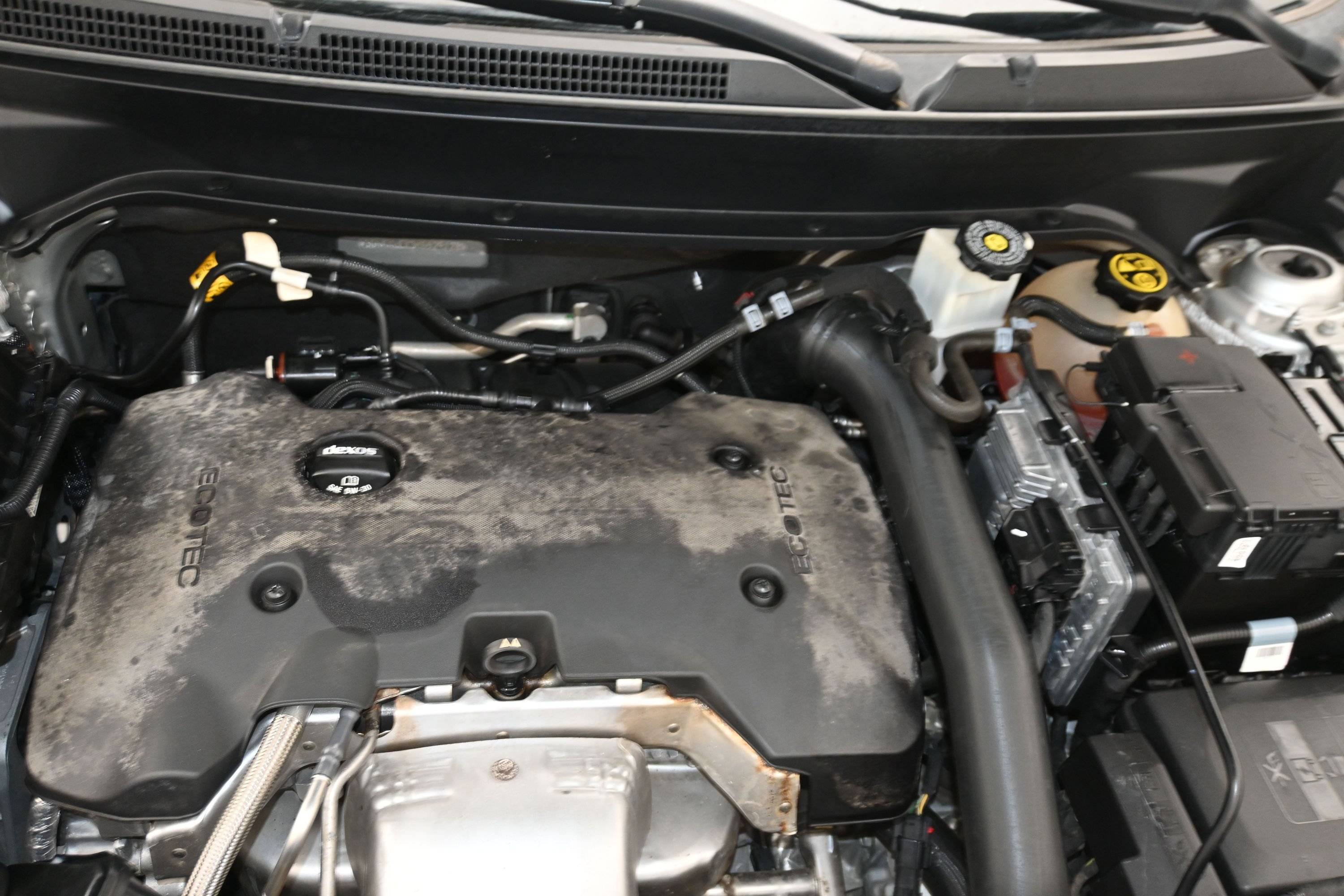Used 2019 Chevrolet Equinox LT w/ Sun & Navigation Package FWD image 24