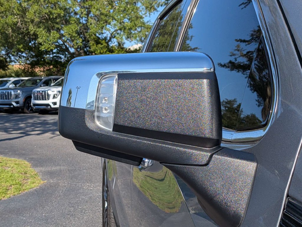 Used 2024 GMC Sierra 1500 Denali Ultimate AWD/4WD image 11