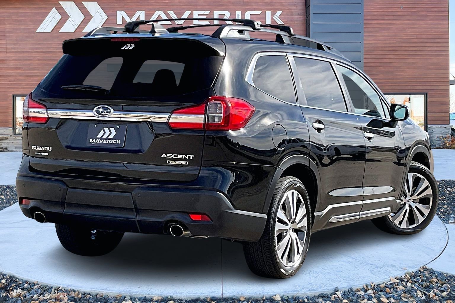 Used 2021 Subaru Ascent Touring image 5
