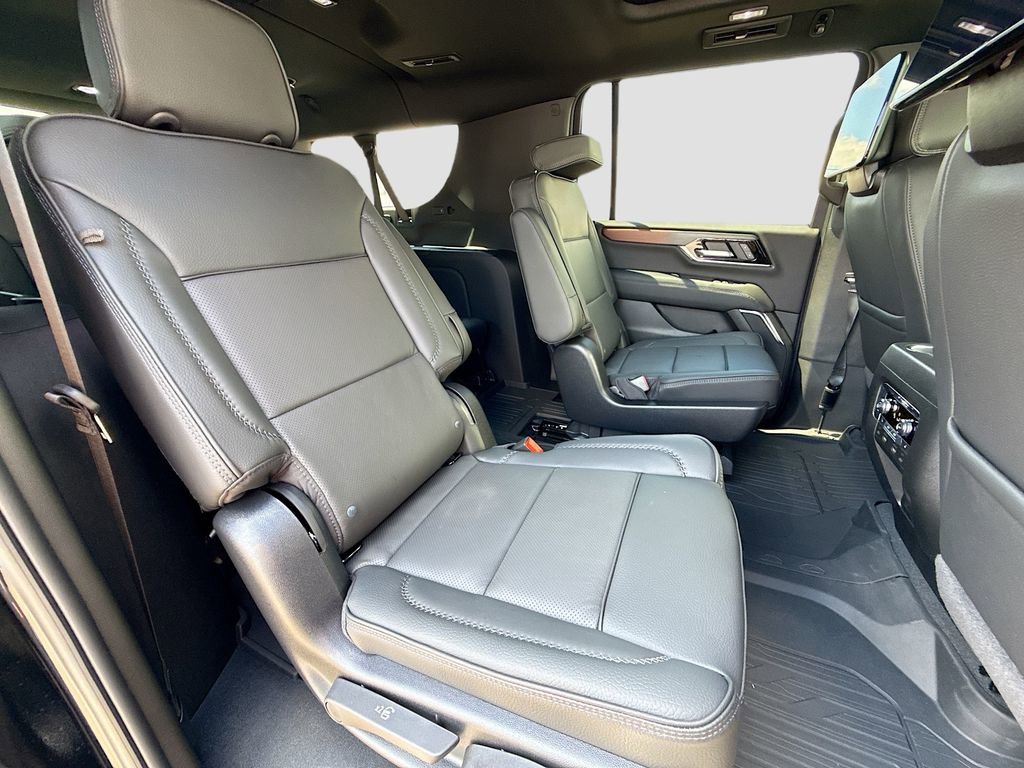 New 2026 GMC Yukon XL Denali w/ Denali Reserve Package image 31
