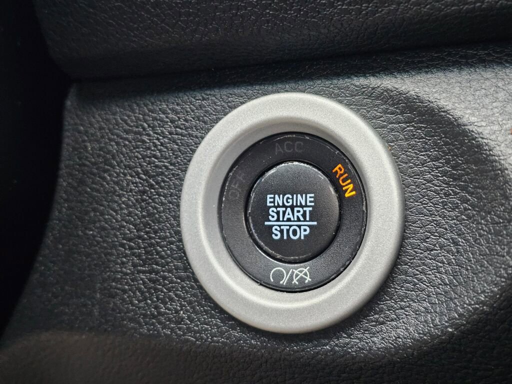 Used 2017 RAM 1500 Sport image 31