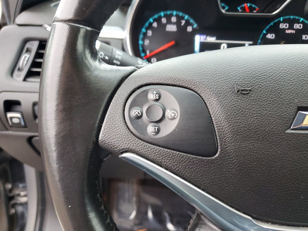 Used 2018 Chevrolet Impala LT image 17