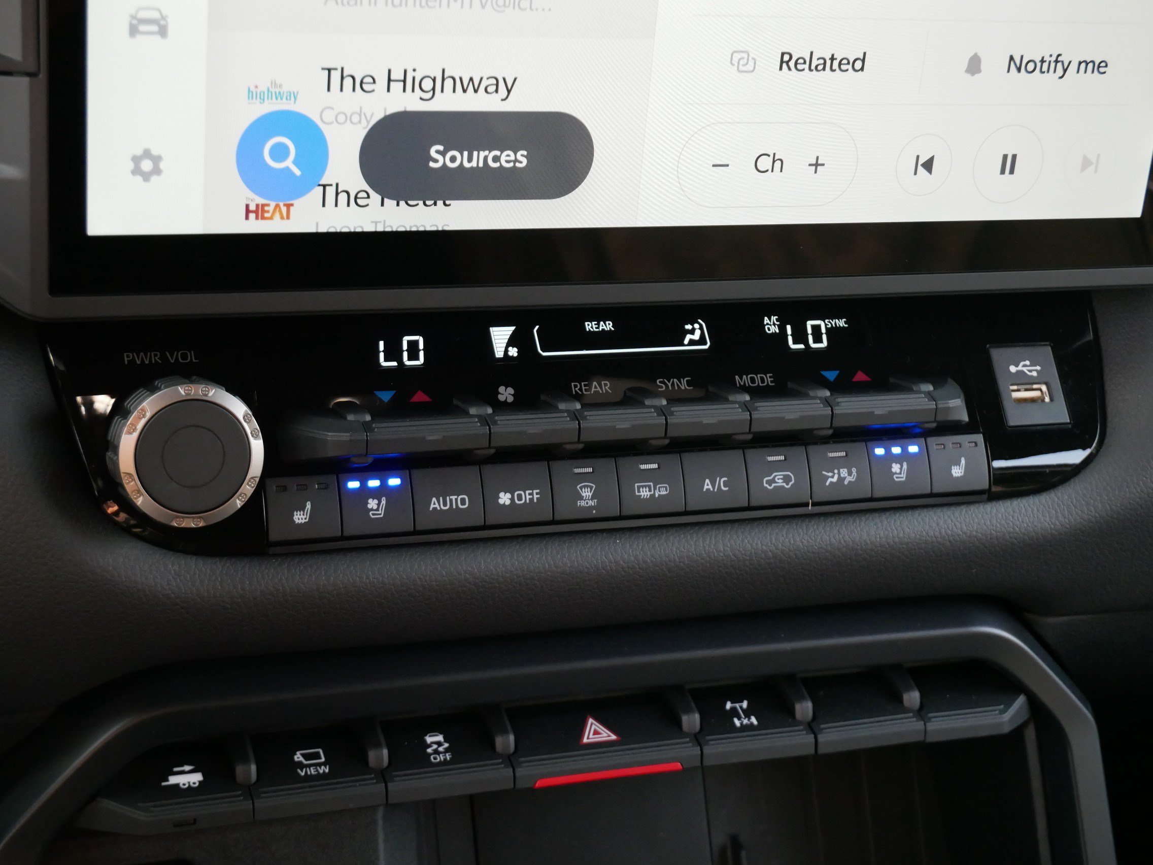Certified 2025 Toyota Sequoia TRD Pro AWD/4WD image 22