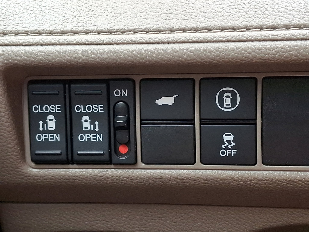 Used 2024 Honda Odyssey EX-L image 29