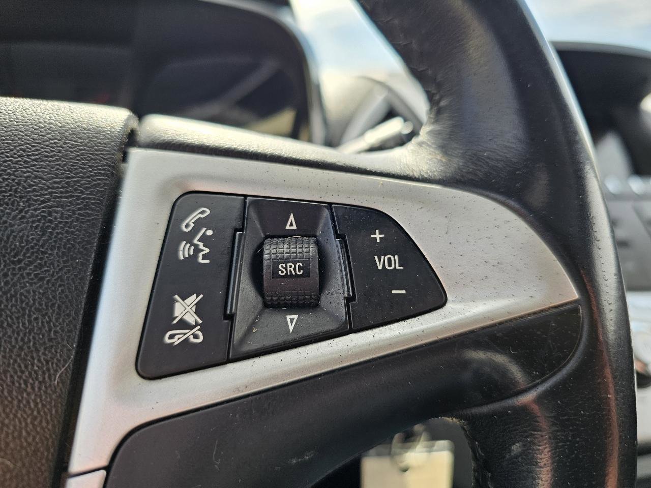 Used 2015 GMC Terrain SLT w/ LPO, Protection Package image 14