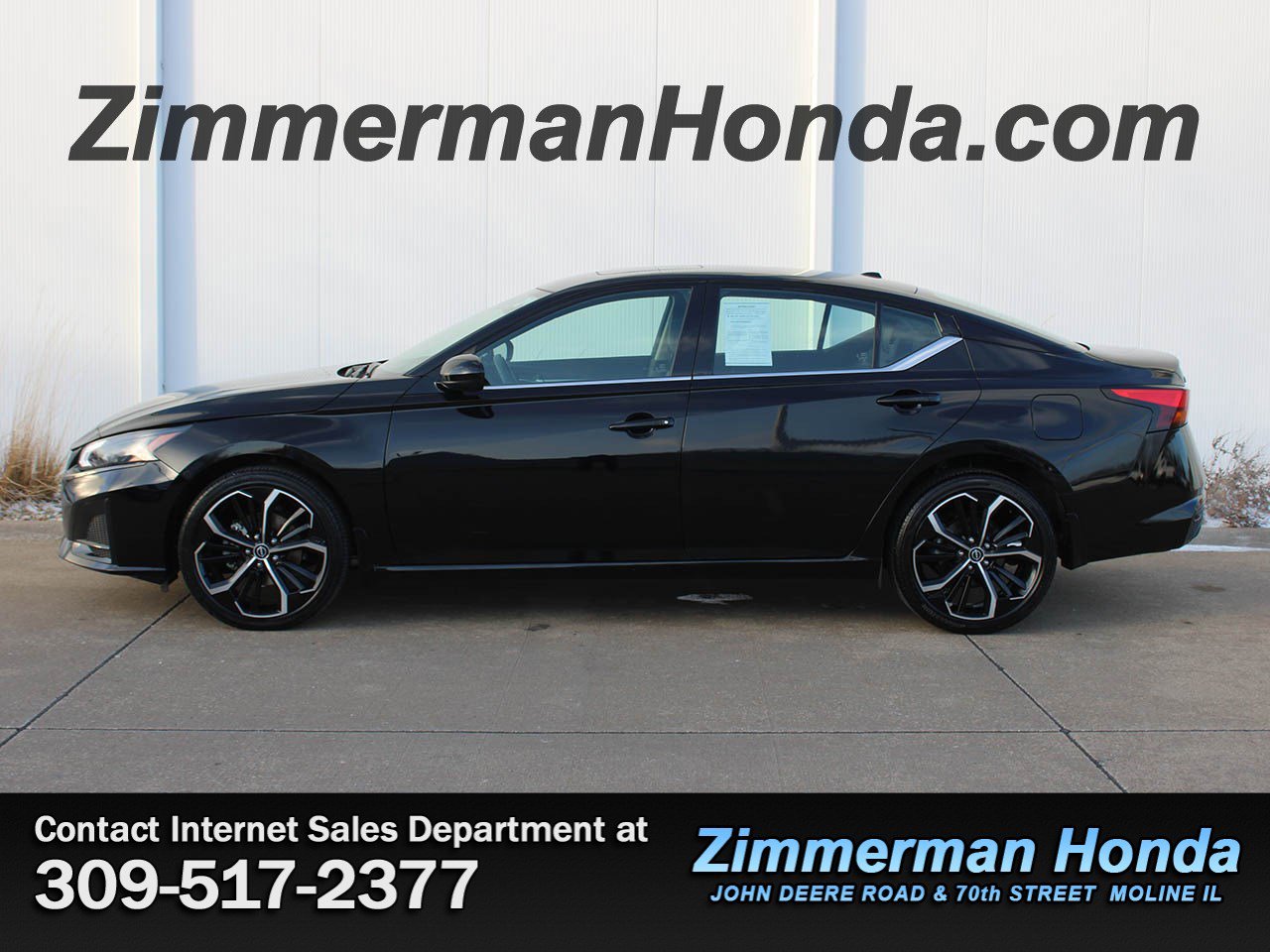 Used 2023 Nissan Altima 2.5 SR w/ SR Premium Package image 24