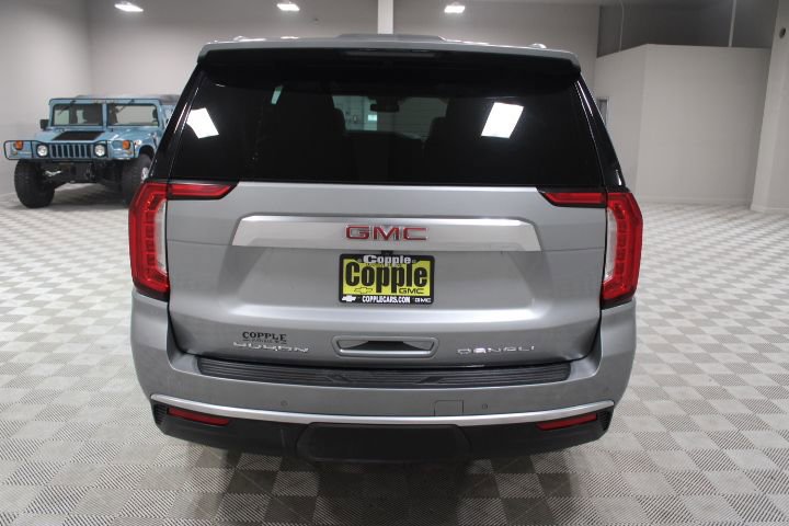 Used 2024 GMC Yukon XL Denali AWD/4WD image 10